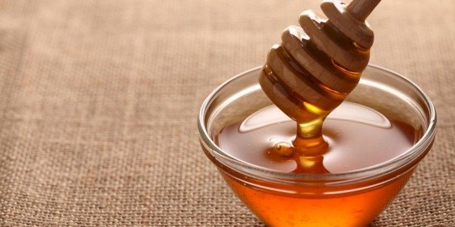 शहद के हैरान करने देने वाले फायदे - Honey Benefits in Hindi
